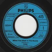 7inch Vinyl Single - Fiver - When You Walk In The Room