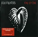 CD - Foo Fighters - One By One
