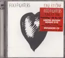 CD & DVD - Foo Fighters - One By One