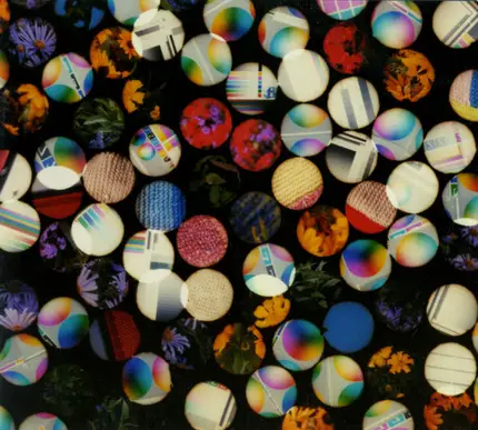 Four Tet - There Is Love in You