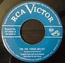 7inch Vinyl Single - Frankie Carle And His Orchestra - The One Finger Melody