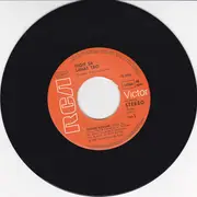 7inch Vinyl Single - Freddie Aguilar - Higit Sa Lahat Tao (Sabrina) / Sa Ngalan Ng Ama (Beneath The Bamboonight)