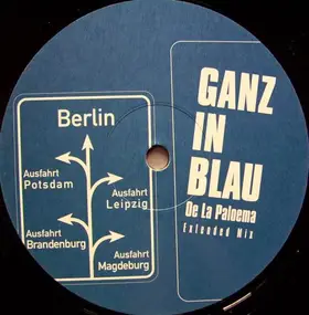 Ganz In Blau - Oe La Paloema