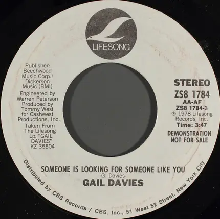 Gail Davies - Someone Is Looking For Someone Like You