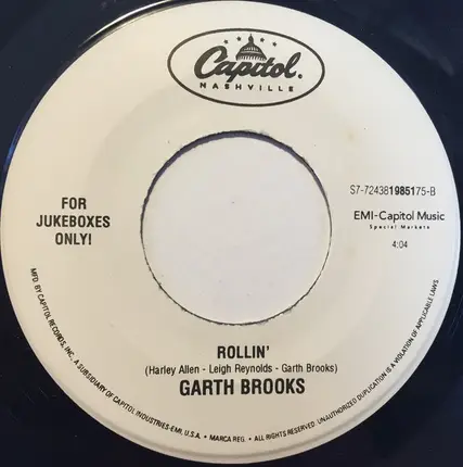 Garth Brooks - Longneck Bottle