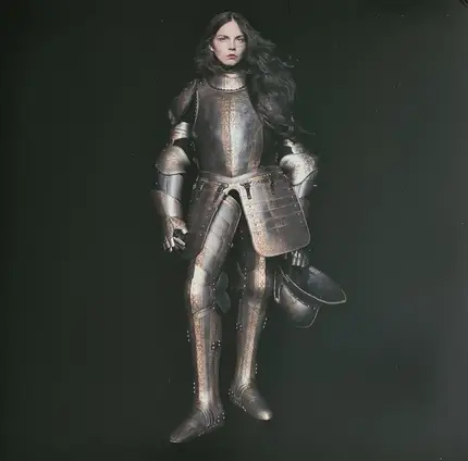 Gggolddd - This Shame Should Not Be Mine