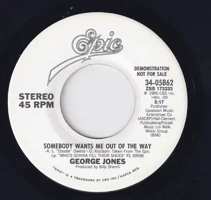 George Jones - Somebody Wants Me Out Of The Way