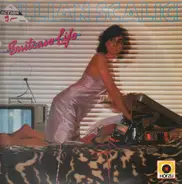 Gillian Scalici - Suitcase Life