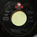 7inch Vinyl Single - Girls Next Door - Walk Me In The Rain