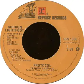 Gordon Lightfoot - Race Among The Ruins