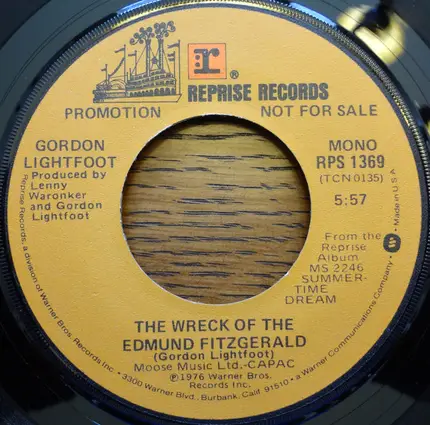 Gordon Lightfoot - The Wreck Of The Edmund Fitzgerald