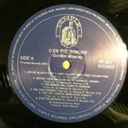 LP - Gordon Mooney - O'er The Border (Music Of The Scottish Borders Played On The Cauld Wind Pipes) - +Booklet