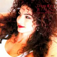 Gloria Estefan - Remember Me With Love