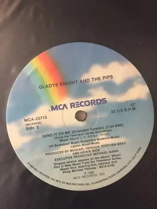 Gladys Knight And The Pips - When You Love Someone (It's Christmas Everyday)
