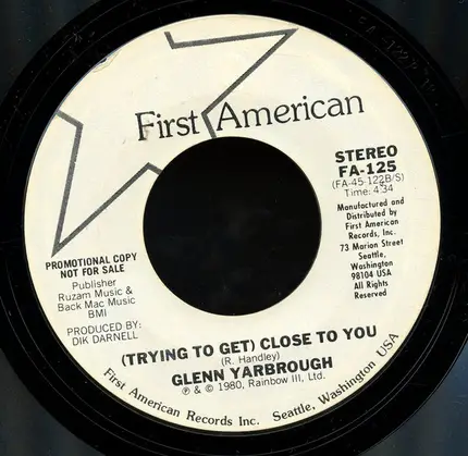 Glenn Yarbrough - Sailin' / (Trying To Get' Close To You
