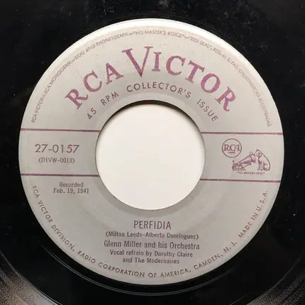 Glenn Miller And His Orchestra - At Last / Perfidia