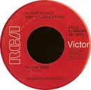 7inch Vinyl Single - Glenn Miller And His Orchestra - In The Mood / A String Of Pearls - Red Label