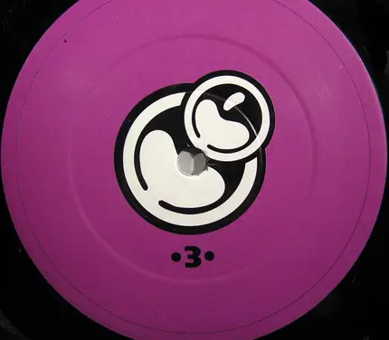 Go > Zo - All The Bitches In The House
