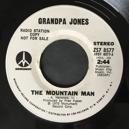 Grandpa Jones - The Mountain Man