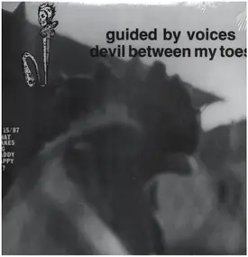 Guided by Voices - Devil Between My Toes