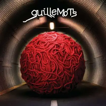 GUILLEMOTS - Red