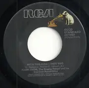 7inch Vinyl Single - Hank Snow - With This Ring I Thee Wed / I'm Movin On