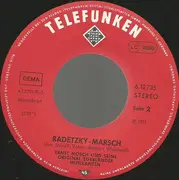 7inch Vinyl Single - Heeresmusikkorps 5 Der Bundeswehr / Ernst Mosch Und Seine Original Egerländer Musikanten - Alte Kameraden / Radetzky - Marsch