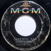 7'' - Herman's Hermits - Don't Go Out Into The Rain (You're Going To Melt)