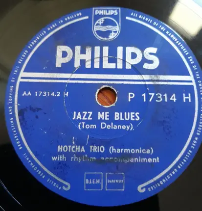 Het Hotcha Trio - Bi-Ba-Butzemann Boogie / Jazz Me Blues
