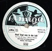 Horst Ernst Und Seine Solisten - Heut' Liegt Was In Der Luft / Schlafmütze