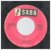 7inch Vinyl Single - Hugo und Seine Stammtischbrüder - Meine Frau hat den Schlüssel zum Schrank / Ich hänge so an Dir