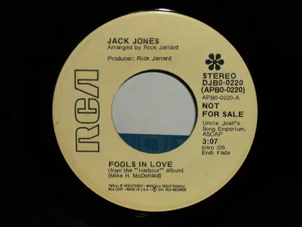 Jack Jones - Fools In Love