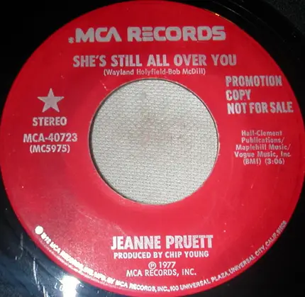 Jeanne Pruett - She's Still All Over You