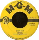 7inch Vinyl Single - Joni James - Every Day / In A Garden Of Roses