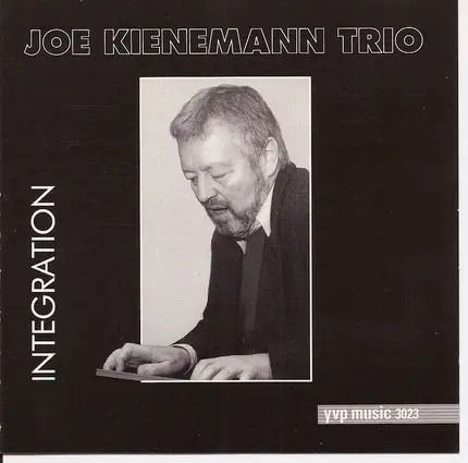 Joe Kienemann Trio - Integration