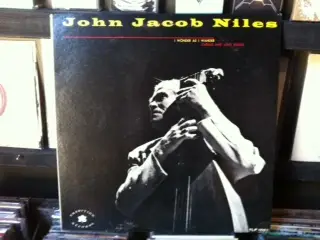 John Jacob Niles - I Wonder As I Wander - Carols And Love Songs