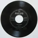 7inch Vinyl Single - Johnnie Ray - Just Walking In The Rain / In The Candlelight