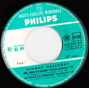 7inch Vinyl Single - Johnny Hallyday - Nous Quand On S'embrasse