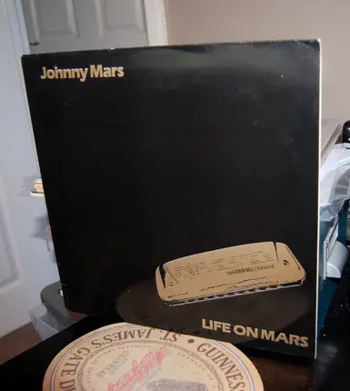Johnny Mars - Life on Mars