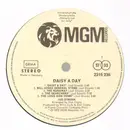LP - Jud Strunk - Daisy A Day
