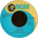 7inch Vinyl Single - Jud Strunk - Daisy A Day / The Searchers