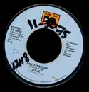 7inch Vinyl Single - Julie Budd - One Fine Day