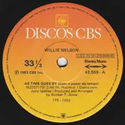 7inch Vinyl Single - Julio Iglesias E Willie Nelson - As Time Goes By