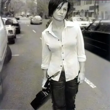 Kasey Chambers - Barricades & Brickwalls