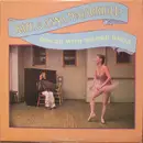 LP - Kate & Anna McGarrigle - Dancer With Bruised Knees - Winchester Pressing