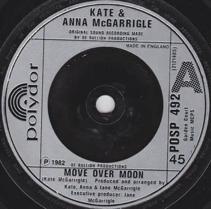 Kate & Anna McGarrigle - Move Over Moon
