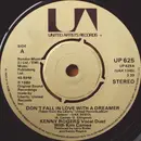 7inch Vinyl Single - Kenny Rogers With Kim Carnes - Don't Fall In Love With A Dreamer