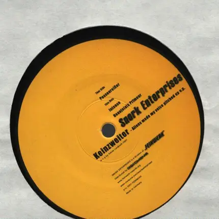 Keinzweiter - Aliens Made My Voice Pitched Up E.P.