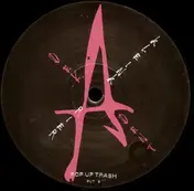 Kleinkariert - Dekadent