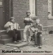 Kulturbeutel - Zwischen unverputzten Mauern